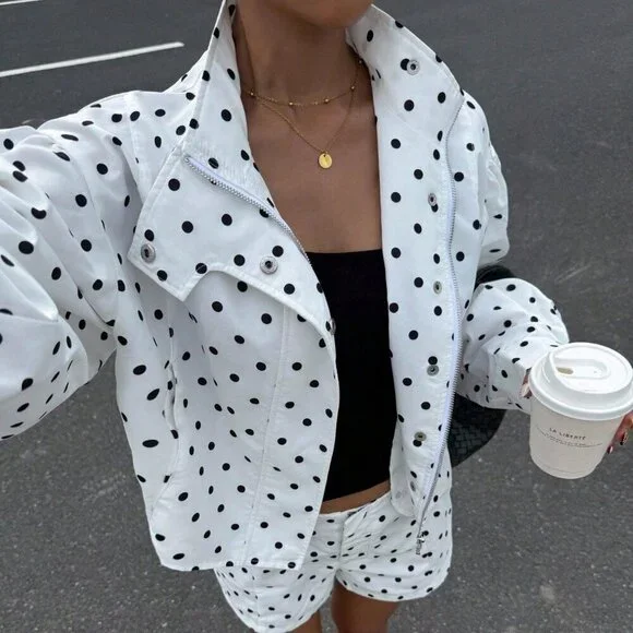 Casual Women's Polka Dot Print Long Sleeve Zip Front Jacket And Shorts set - Picture 1 of 6